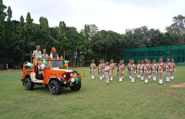 दक्षिण पश्चिम रेलवे: बेंगलूरु मंडल ने 80वां स्वतंत्रता दिवस मनाया