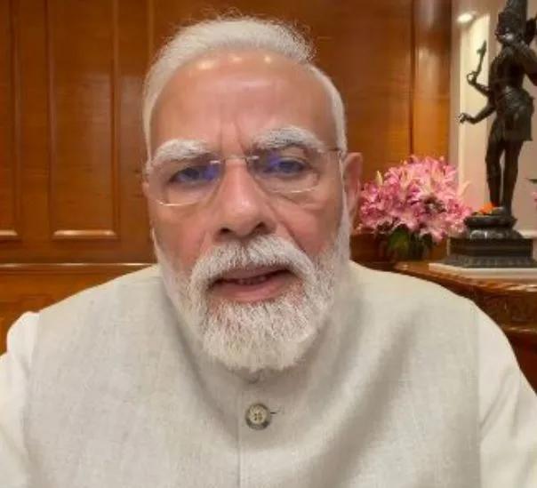 जंतर-मंतर पर अपनी माता के लिए गलत शब्दों के इस्तेमाल से व्यथित हुए प्रधानमंत्री