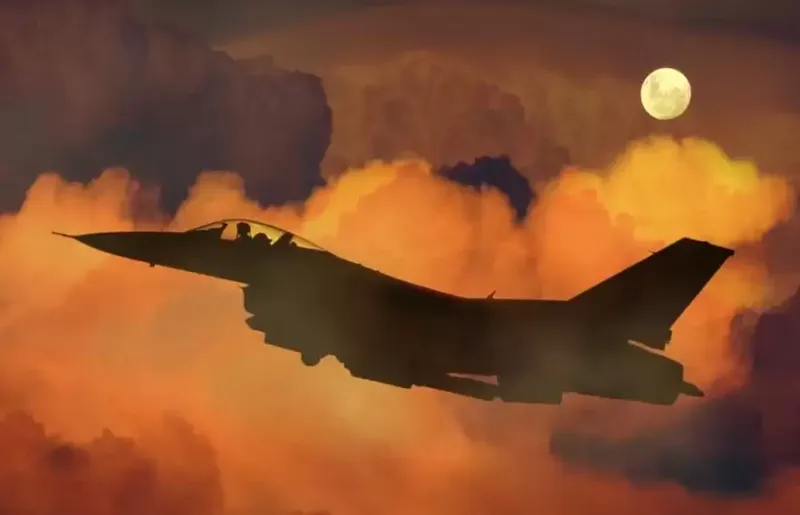 वायुसेना ने कोरोना का टीका लगाने से मना करने वाले कर्मी को बर्खास्त किया