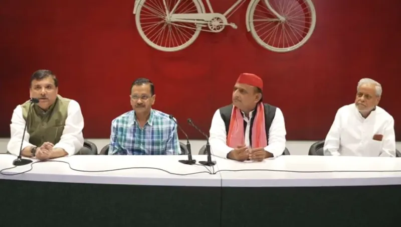 अखिलेश के साथ संयुक्त प्रेसवार्ता में केजरीवाल ने किए ये बड़े दावे