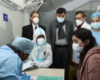 मांडविया ने सफदरजंग अस्पताल में कोविड से निपटने की मॉक ड्रिल का निरीक्षण किया