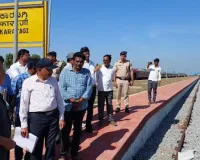 दपरे: महाप्रबंधक संजीव किशोर ने गिनिगेरा-रायचूर नई लाइन की प्रगति की समीक्षा की