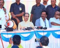 विधानसभा अध्यक्ष 16 विधायकों की अयोग्यता पर जल्द फैसला करें: उद्धव ठाकरे