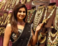 बेंगलूरु: हाई लाइफ प्रदर्शनी में छाई रौनक