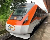 'वंदे भारत' ट्रेनें दक्षिण भारत में देंगी सफर को रफ्तार, यहां जानिए मार्ग, समय और बहुत कुछ
