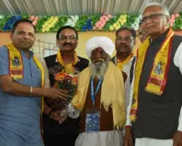 गुजरात: हृदय में उत्साह, मुख पर ‘जय श्रीराम’ ... अयोध्या के लिए रवाना हुई पहली विशेष आस्था ट्रेन