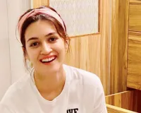 बॉलीवुड में 10 साल पूरे होने पर क्या बोलीं कृति सेनन?