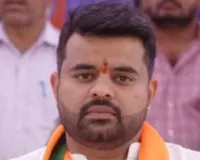 जद (एस) कोर कमेटी ने प्रज्ज्वल रेवन्ना को निलंबित करने की सिफारिश की