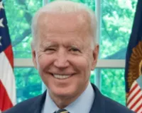 ट्रंप पर हमले से अमेरिकी सियासत में भूचाल, बाइडन बोले- इस तरह की हिंसा के लिए कोई जगह नहीं