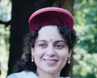 कंगना का आरोप- 'हिप्र की कांग्रेस सरकार कर्ज लेकर सोनिया गांधी को देती है'