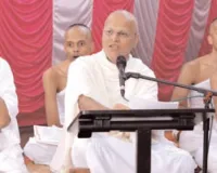 दोषरहित भगवान की भक्ति ही दोषमुक्त बना सकती है: आचार्य विमलसागरसूरी