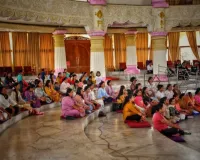 आर्ट ऑफ लिविंग फाउंडेशन में सैनिकों और उनके परिवारों के लिए आध्यात्मिक शिविर लगाया गया