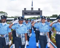 'अपने ज्ञान और कौशल को निरंतर उन्नत करते रहें अधिकारी'