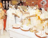 'केसर लगाकर मुमुक्षु लवेश सिंघवी 'संयम पथ' पर आरोहण करने के लिए तैयार'