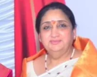 सुनेत्रा पवार मुंबई पहुंचीं, महाराष्ट्र की पहली महिला उपमुख्यमंत्री बनेंगी