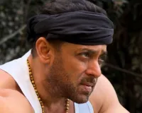 'रुपया-डॉलर सब ऊपर-नीचे हो रहा है' - राजपाल के सवाल पर सलमान का जवाब दिल जीत लेगा