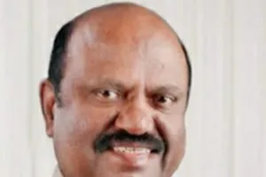 मेसी के कार्यक्रम में अफरा-तफरी के एक दिन बाद राज्यपाल ने स्टेडियम का दौरा किया