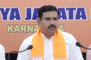 मोदी के इस्तीफे की केपीसीसी की मांग सिर्फ एक राजनीतिक ड्रामा है: विजयेंद्र येडीयुरप्पा