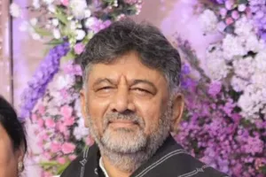 केसी वेणुगोपाल के सामने डीके शिवकुमार के समर्थन में नारे लगाए गए