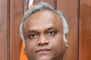 कर्नाटक में भाजपा ने विपक्ष के रूप में अपनी ज़िम्मेदारियां छोड़ दी हैं: प्रियांक खरगे