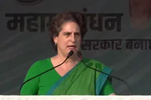 संचार साथी ऐप मामला: प्रियंका वाड्रा बोलीं- देश को तानाशाही में बदलने की कोशिश