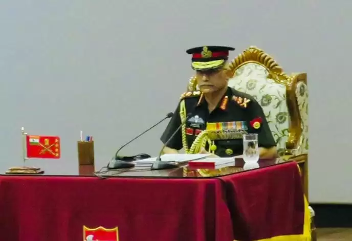 सेना प्रमुख जनरल नरवणे ने कहा- चीन का सैन्य जमावड़ा चिंता का विषय