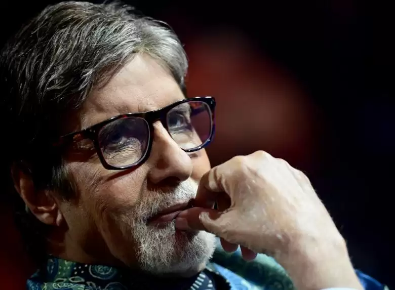 अमिताभ बच्चन ने पान मसाला के विज्ञापन से खुद को अलग किया