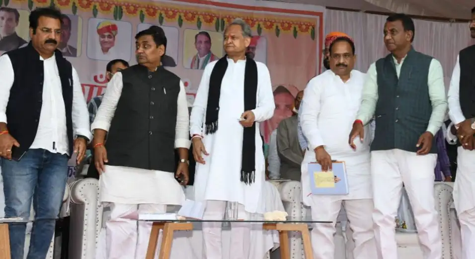 राजस्थान में 15 विधायक आज बनेंगे मंत्री, जातीय व क्षेत्रीय संतुलन साधने की कोशिश