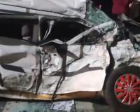 हादसों पर हादसे: पुणे में ट्रक की टक्कर से कई वाहन क्षतिग्रस्त, वैशाली में दर्जनभर लोगों की मौत
